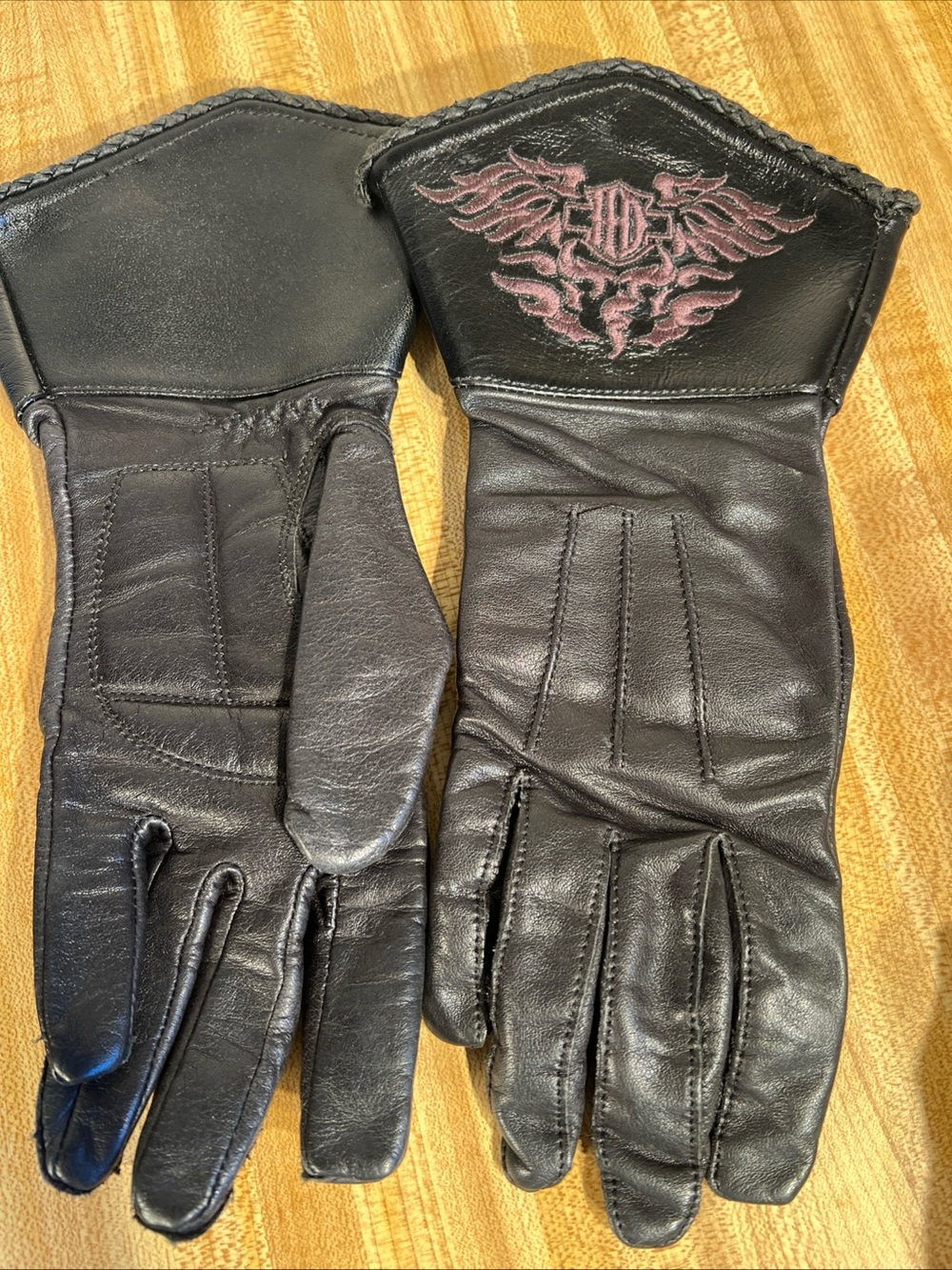 Harley Davidson Women’s Leather, Gauntlet Cuff Gloves Size Small
